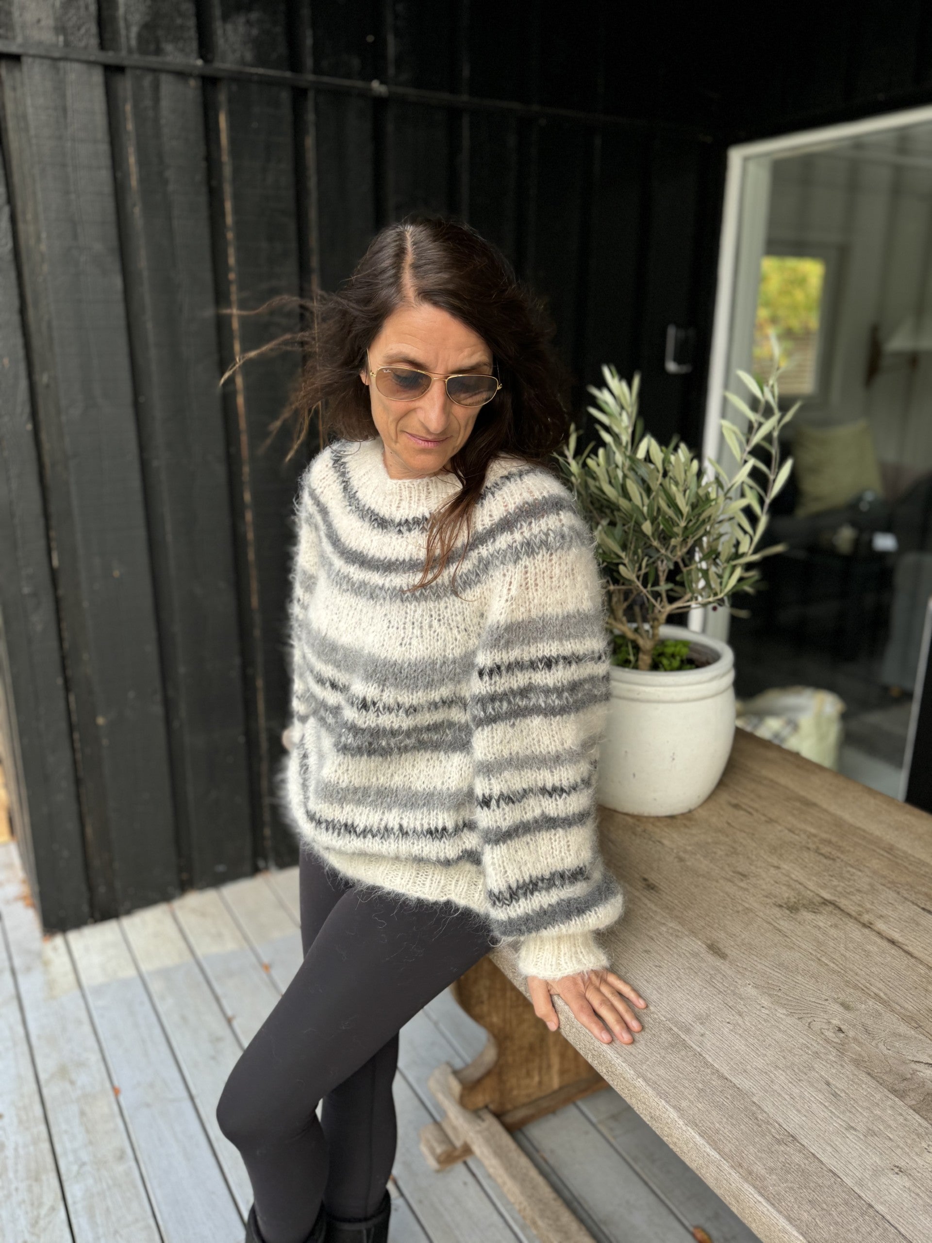 KIT FOR "BEGINNER COSY GREY"