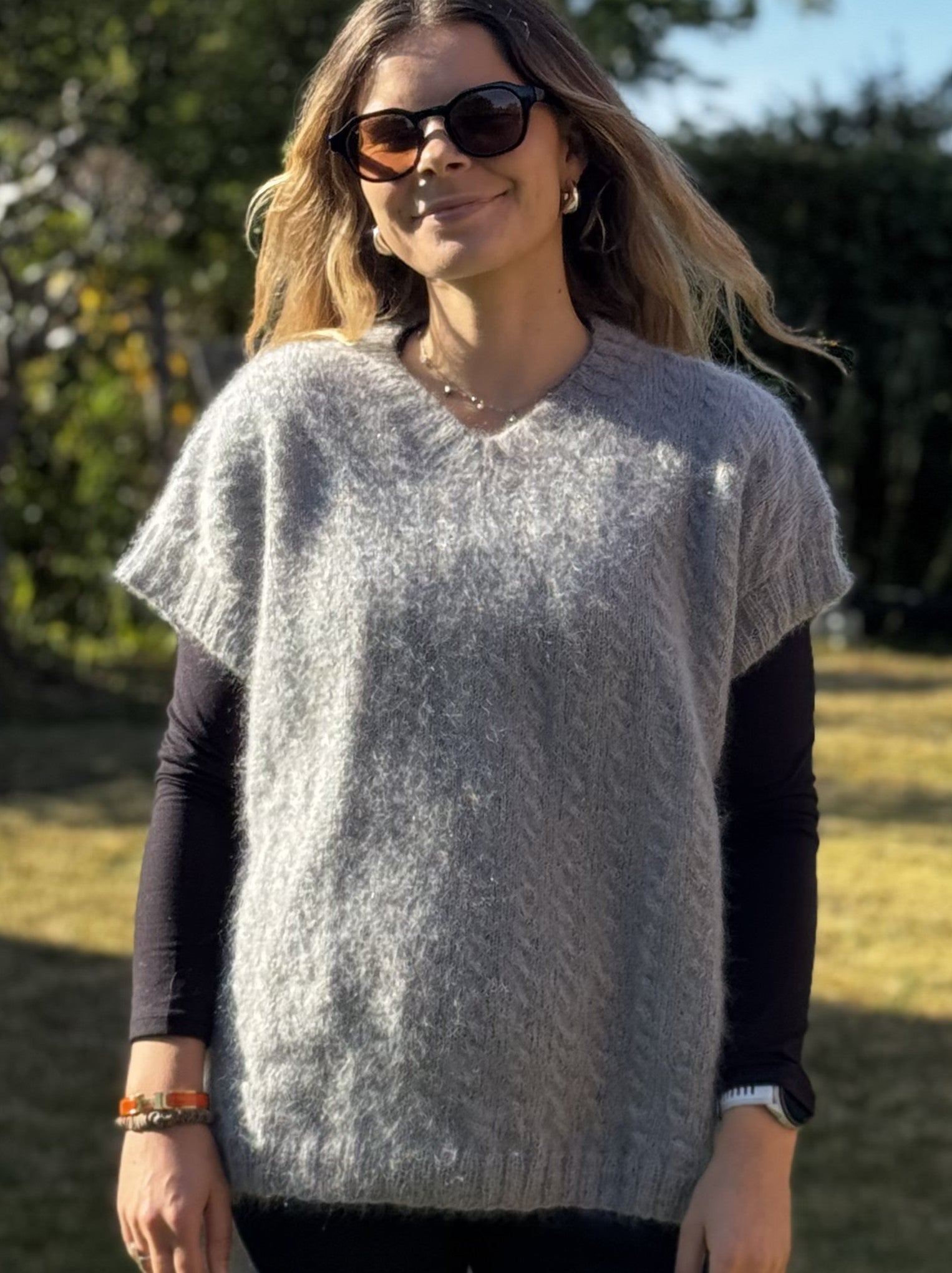 DALIA VEST