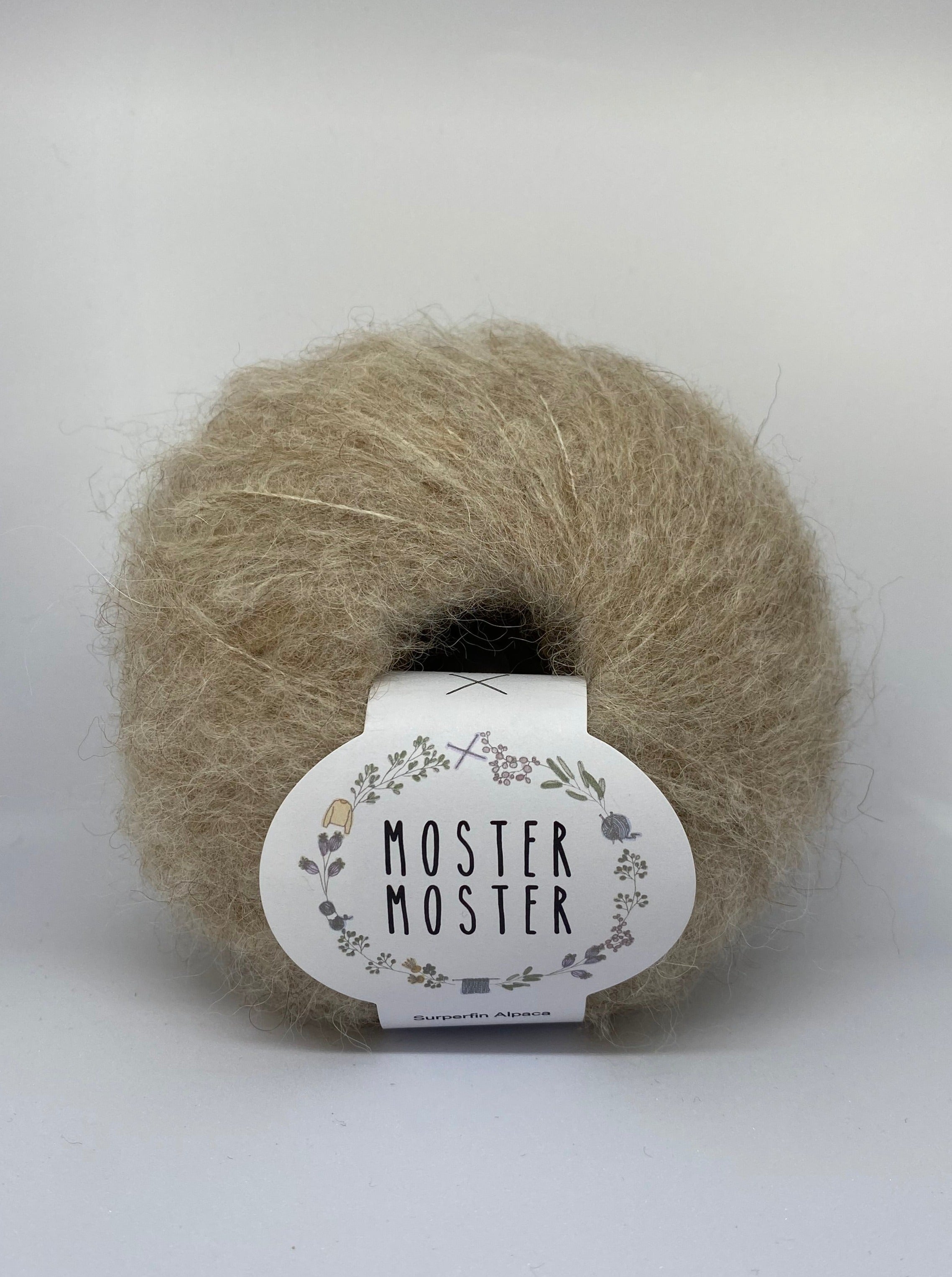 BEIGE (SUPERFIN ALPACA)