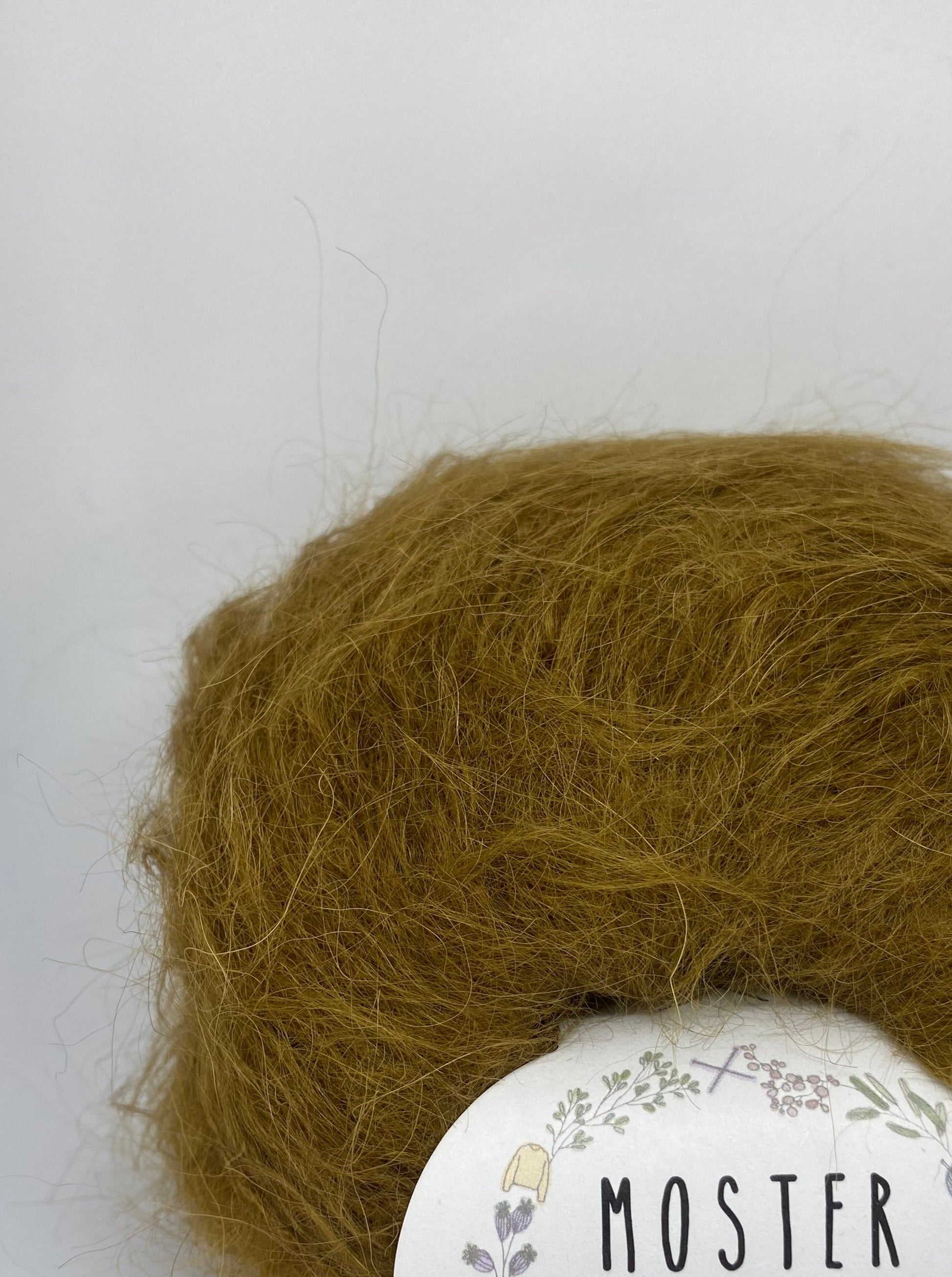 CARAMEL (SURI ALPACA & MERINOULD)