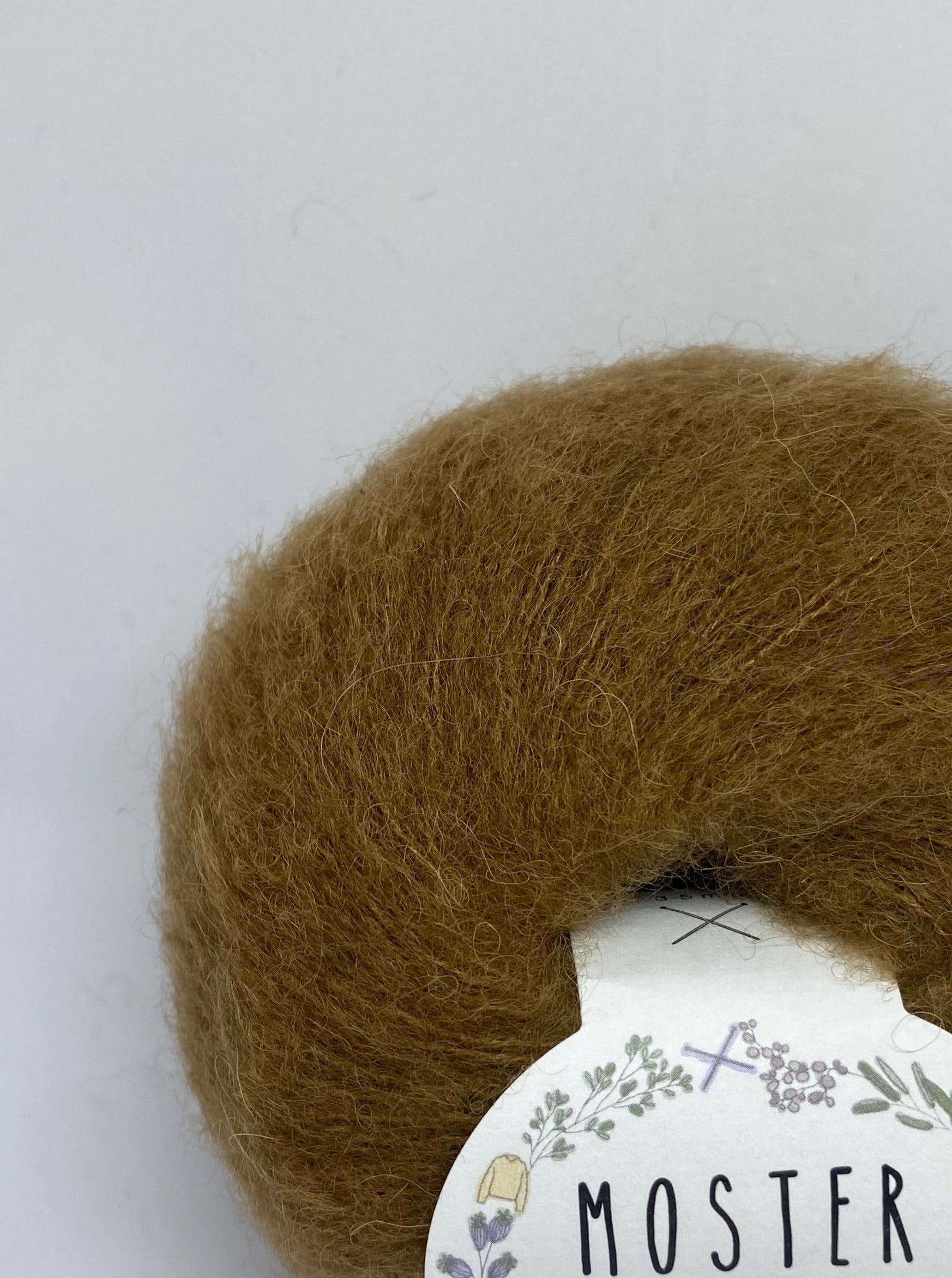 BRUN (BABY ALPACA SILKEMOHAIR)