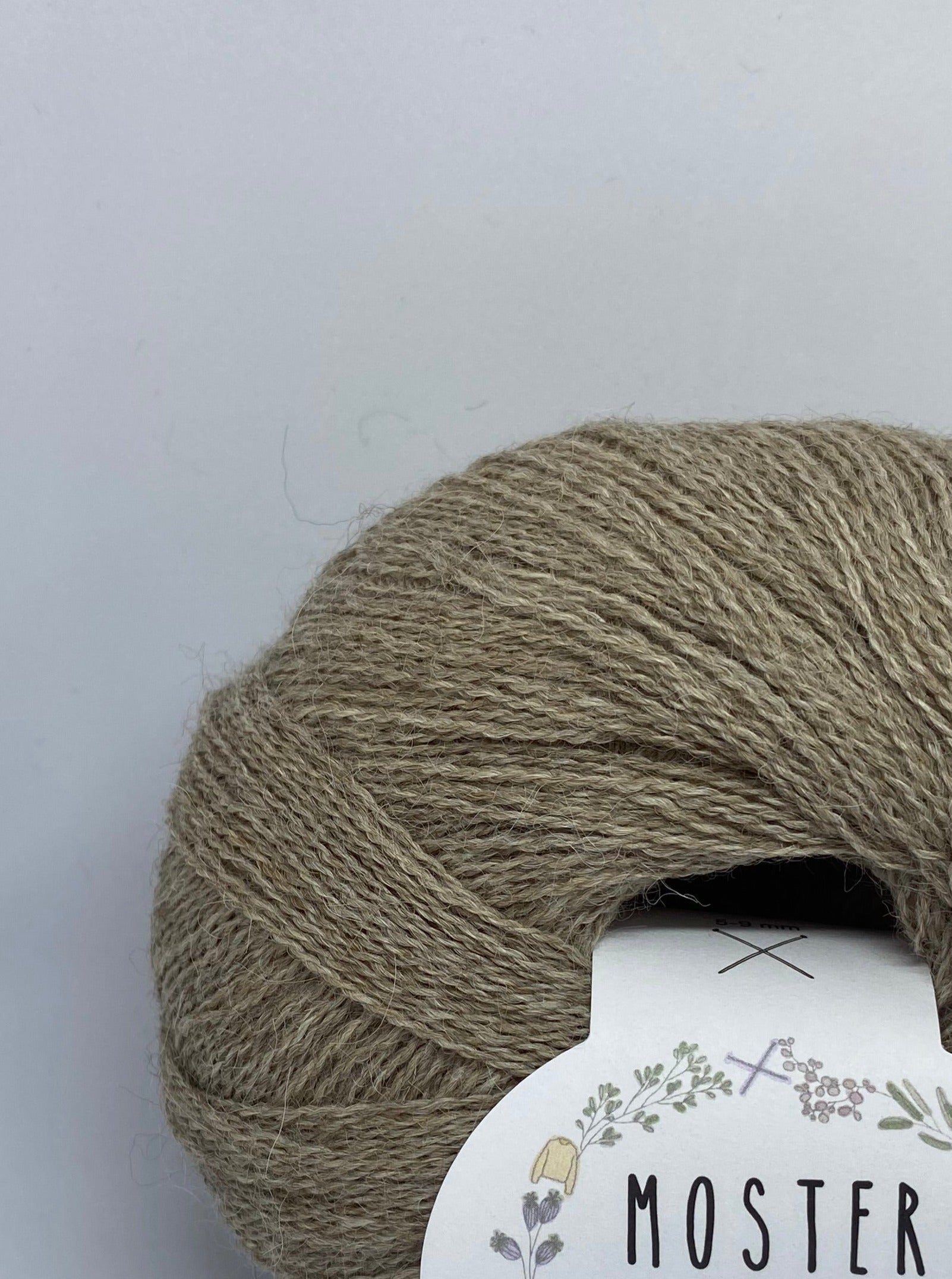 BEIGE (TYND BABY ALPACA FØLGETRÅD)
