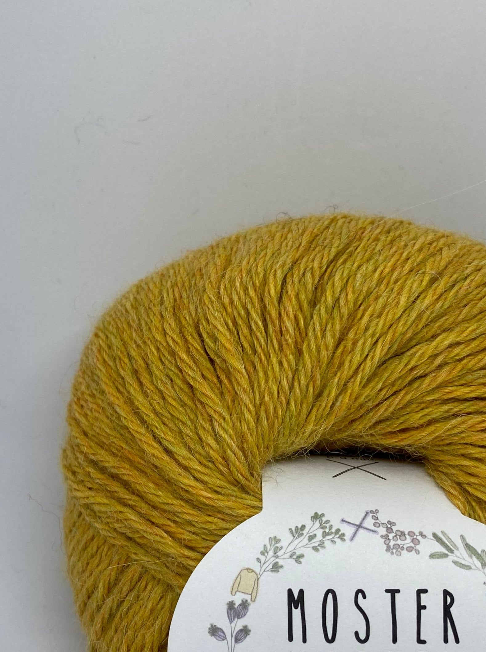 LIGHT MUSTARD FLOWER (THICK BABY ALPACA)