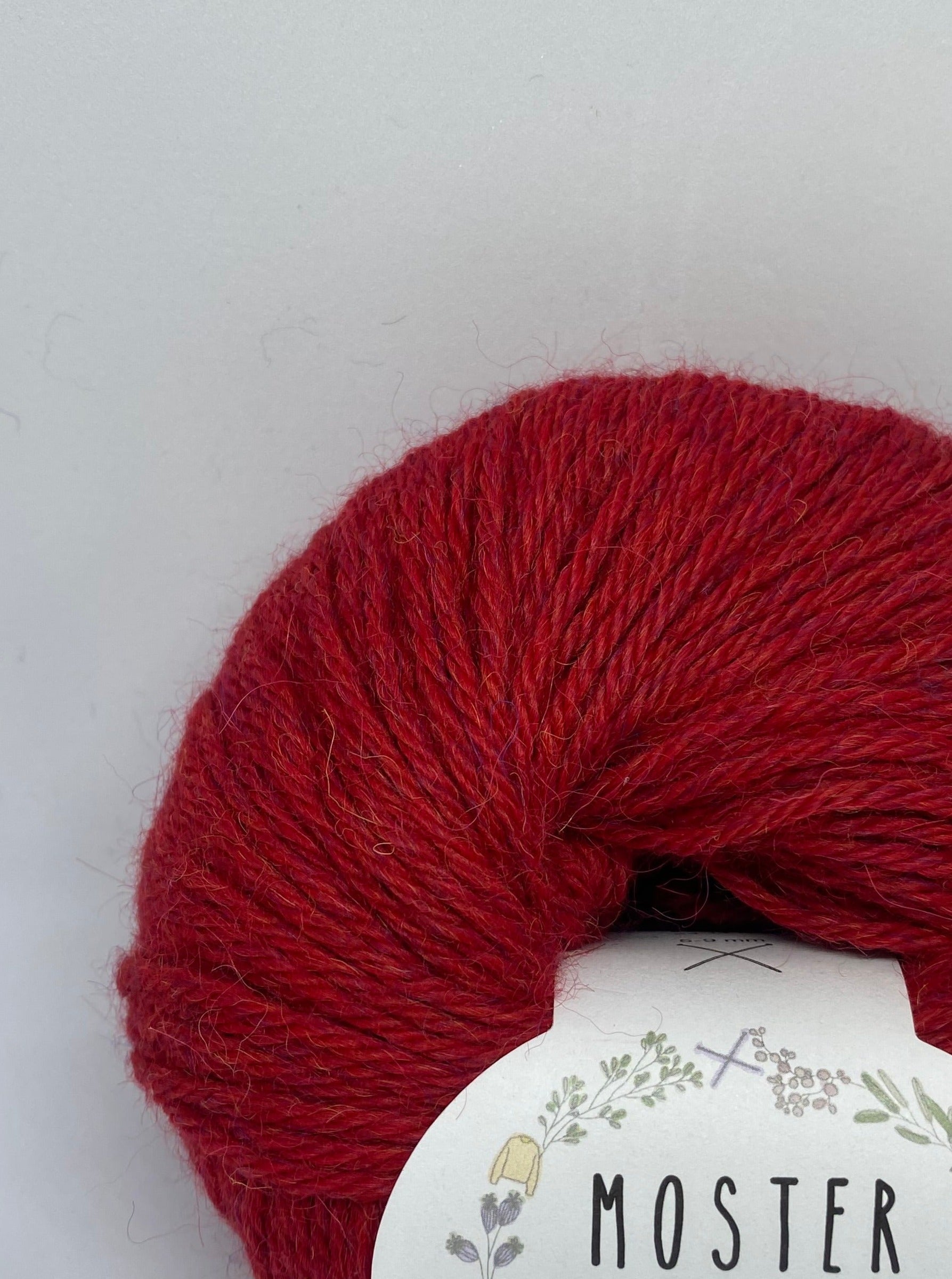 STRAWBERRY RED (THICK BABY ALPACA)