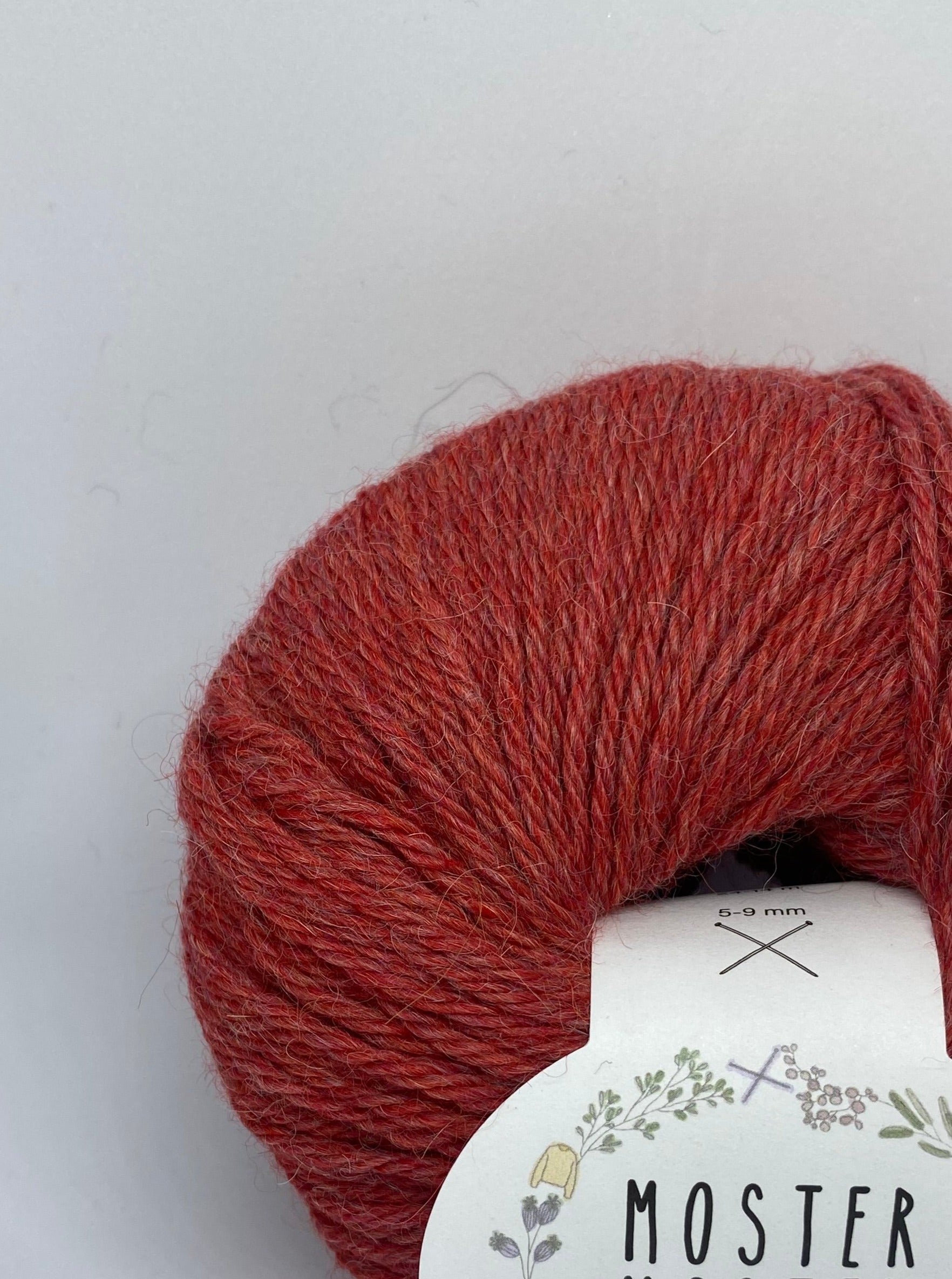 CORAL RED (THICK BABY ALPACA)