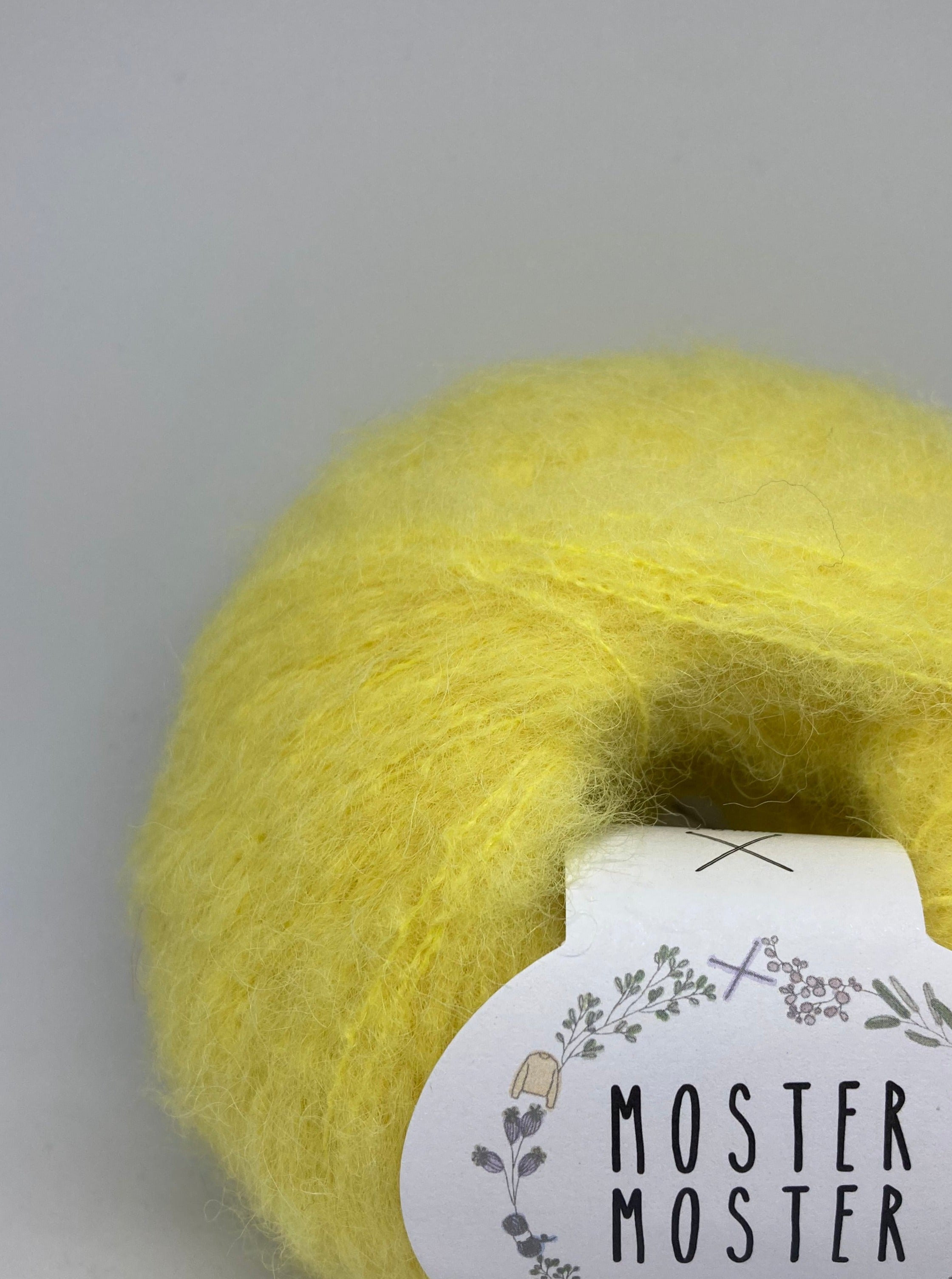 YELLOW (SUPERFINE ALPACA)
