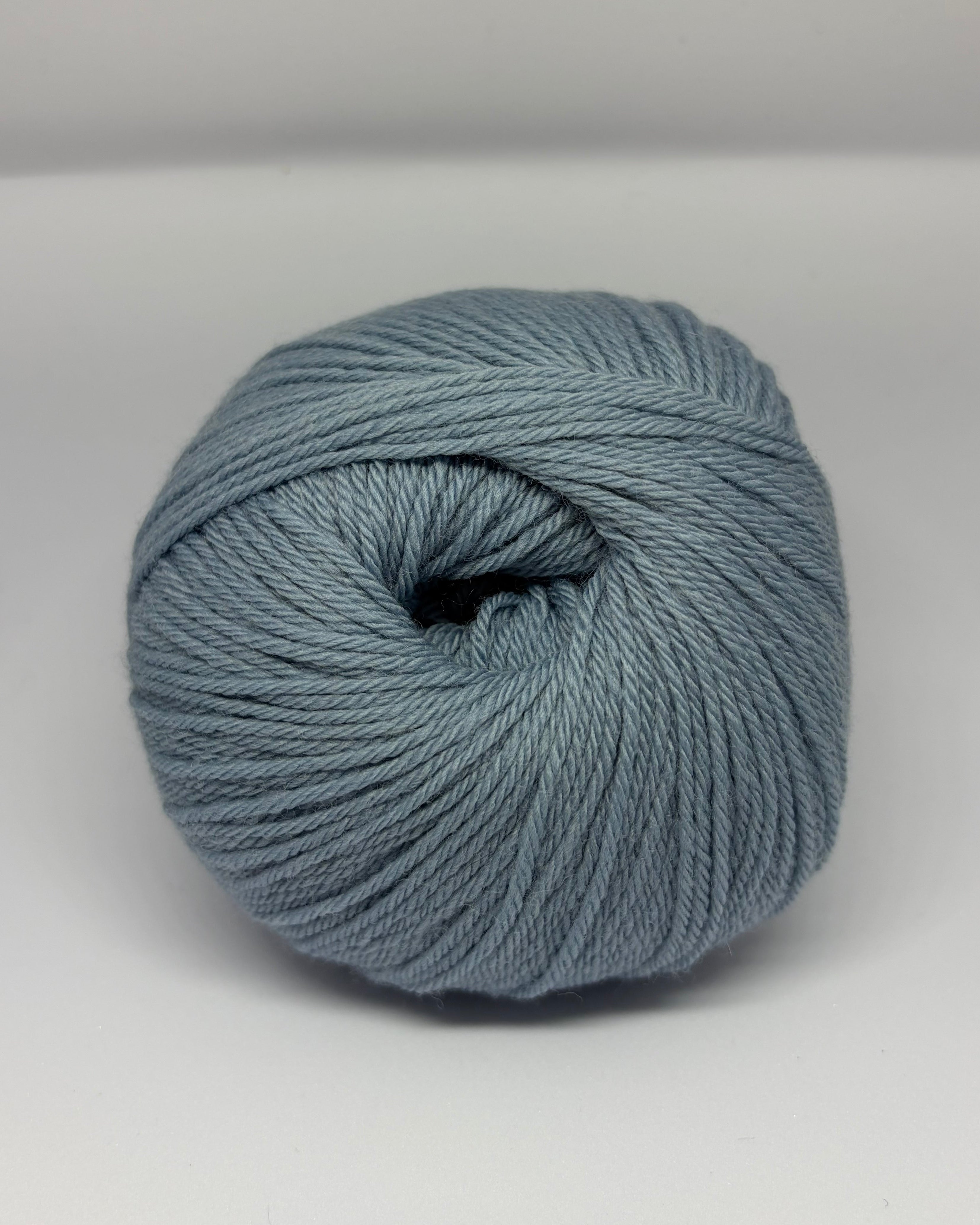 RASPBERRY MOUSSE (SUPERFINE ALPACA)