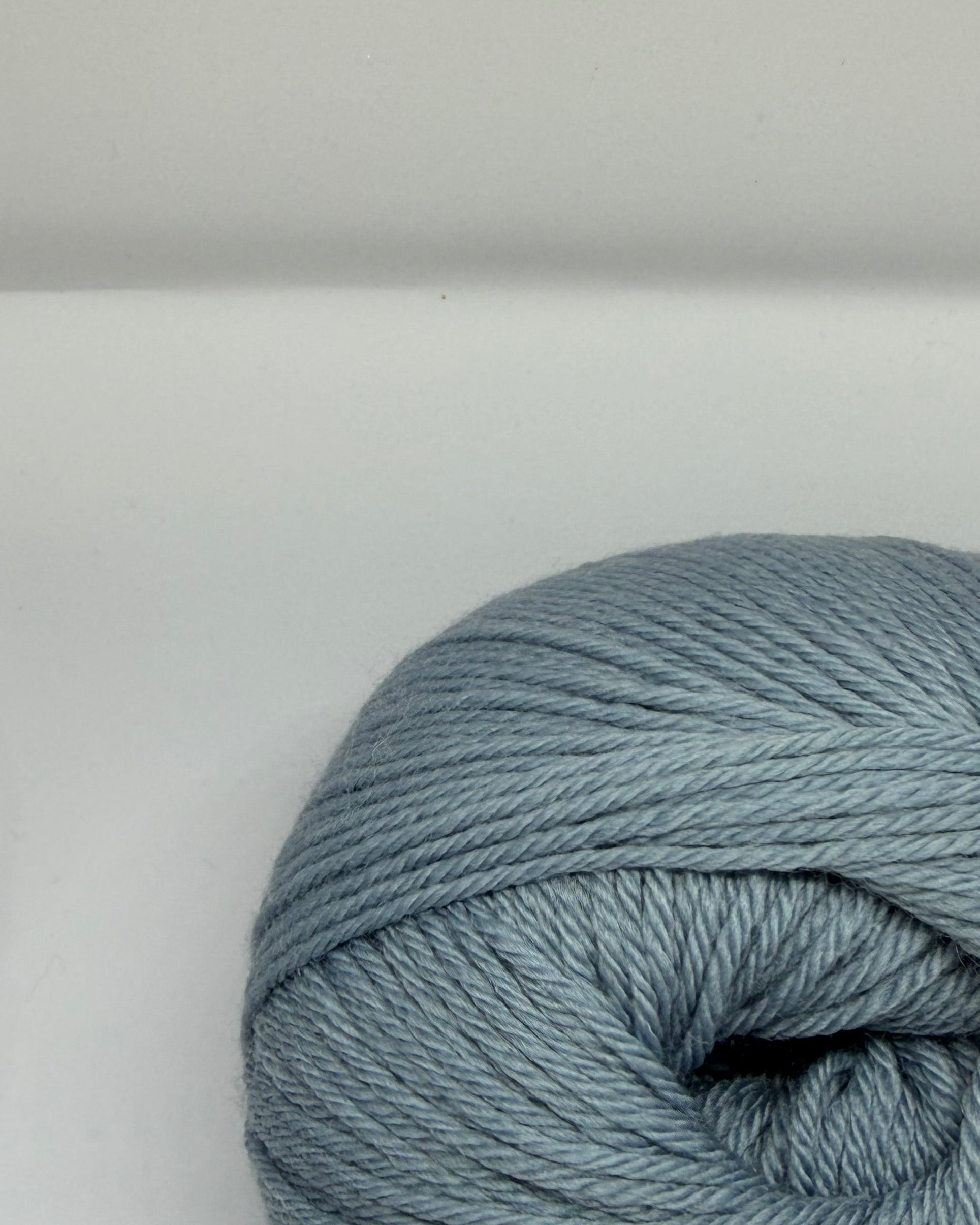 RASPBERRY MOUSSE (SUPERFINE ALPACA)