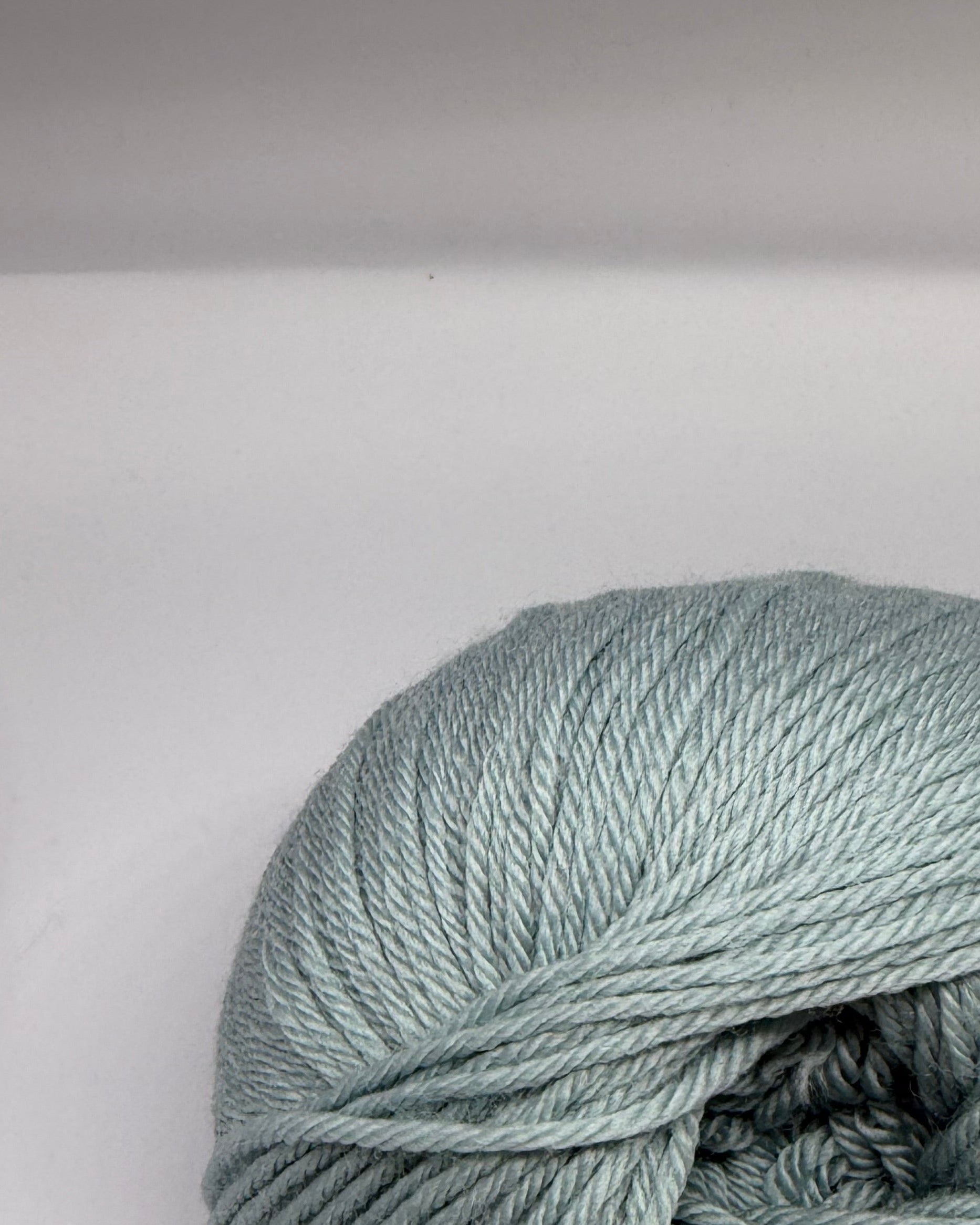 RASPBERRY MOUSSE (SUPERFINE ALPACA)