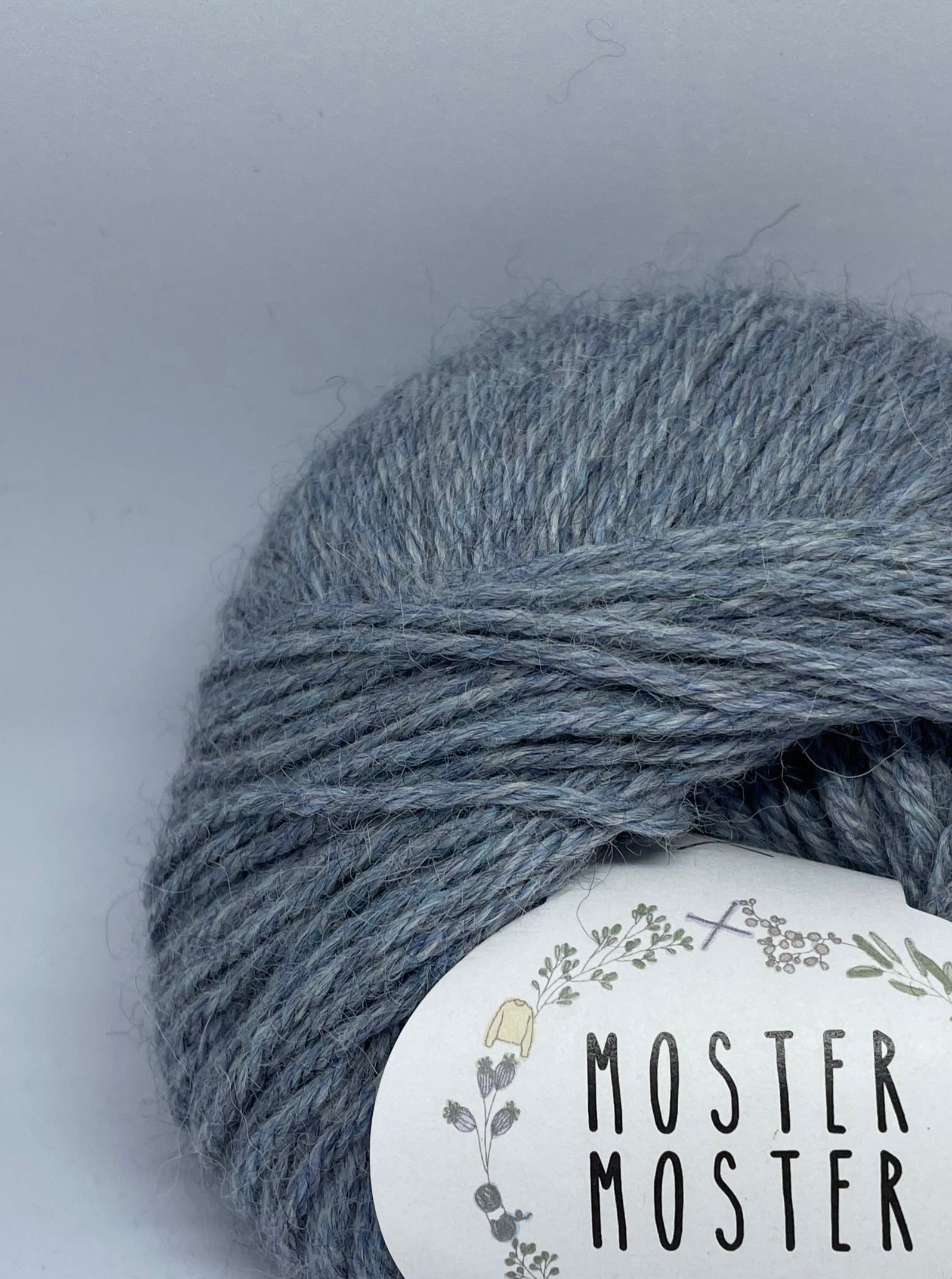 LYSEBLÅ (TYK BABY ALPACA)