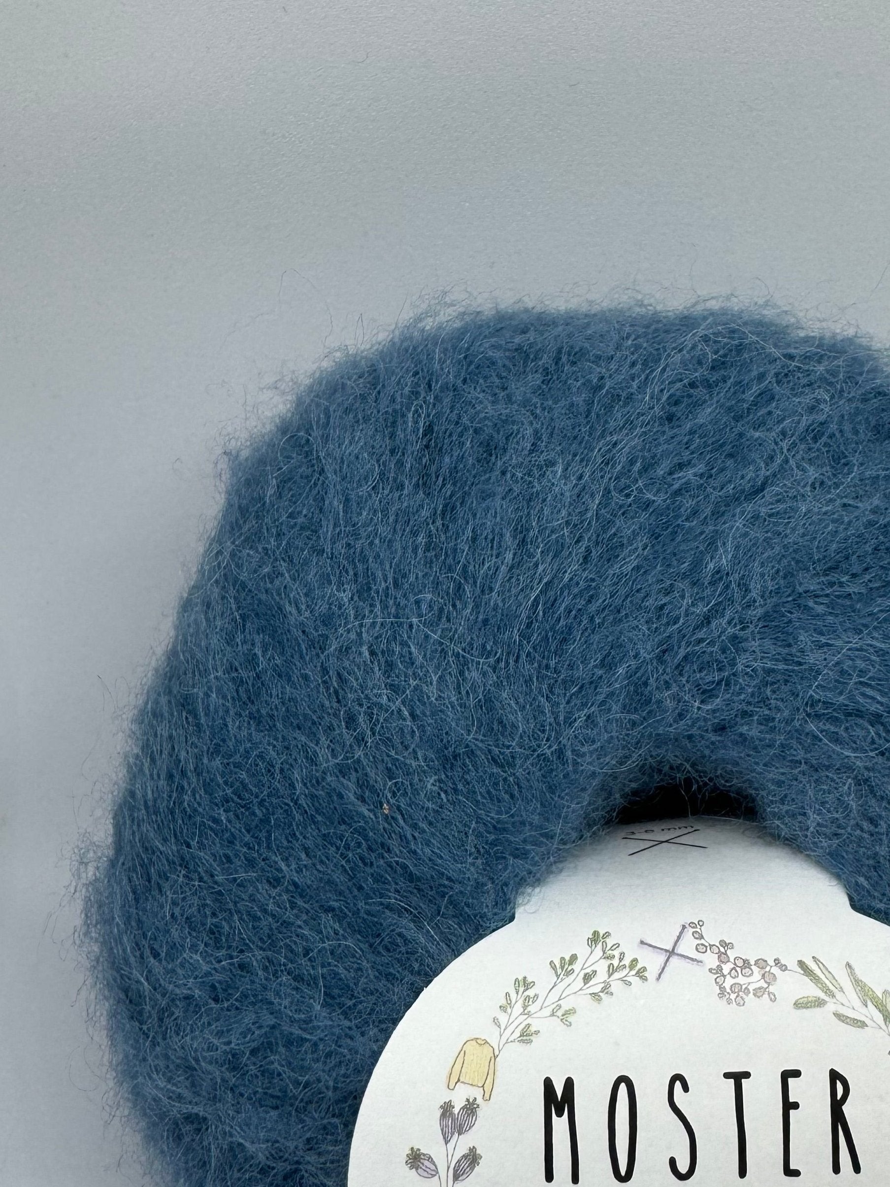 PETROLEUM BLUE (SUPERFINE ALPACA)