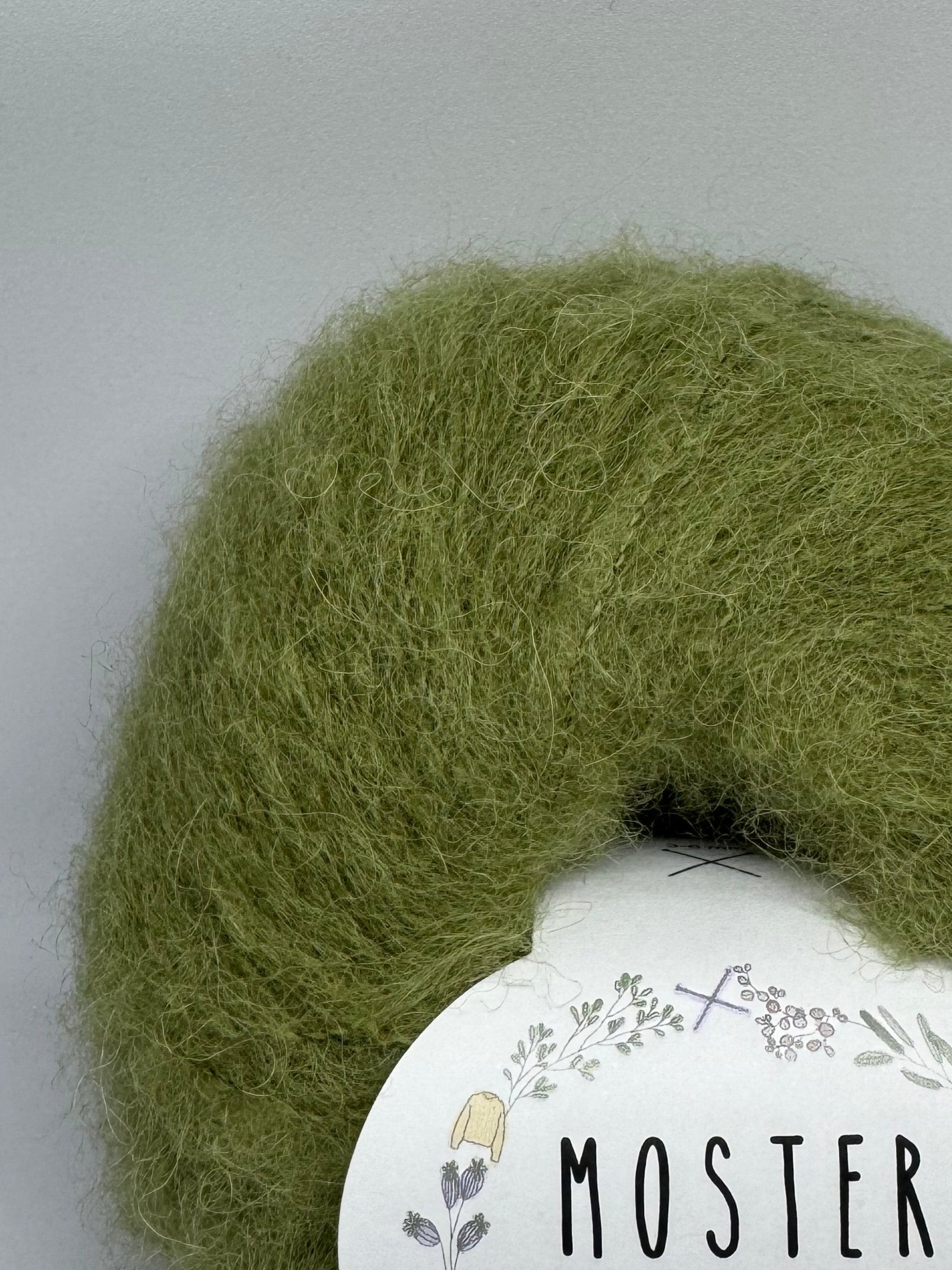 RAINFALL GREEN (SUPERFINE ALPACA)