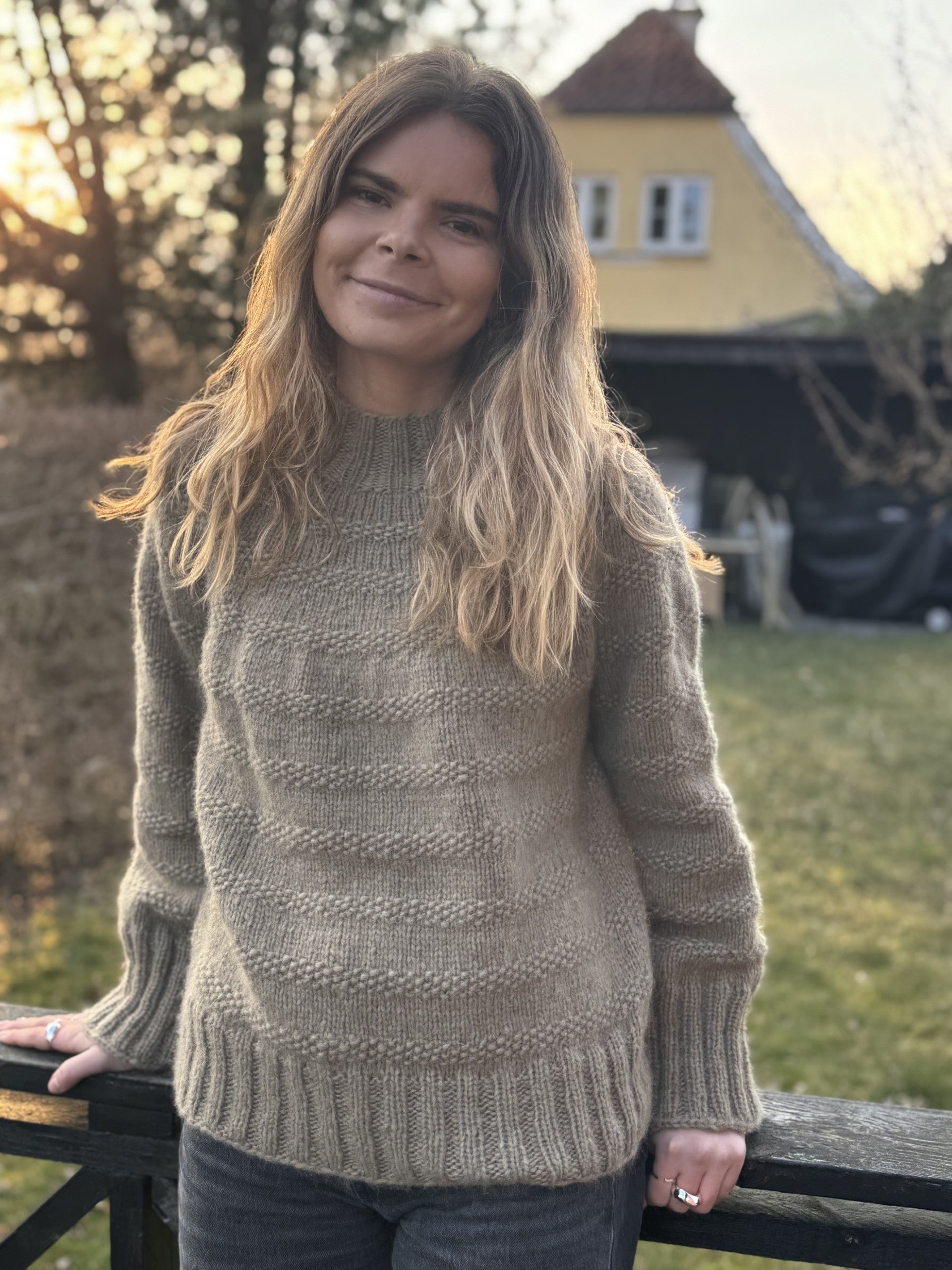 KIT FOR "BEGINNER SWEATER A"