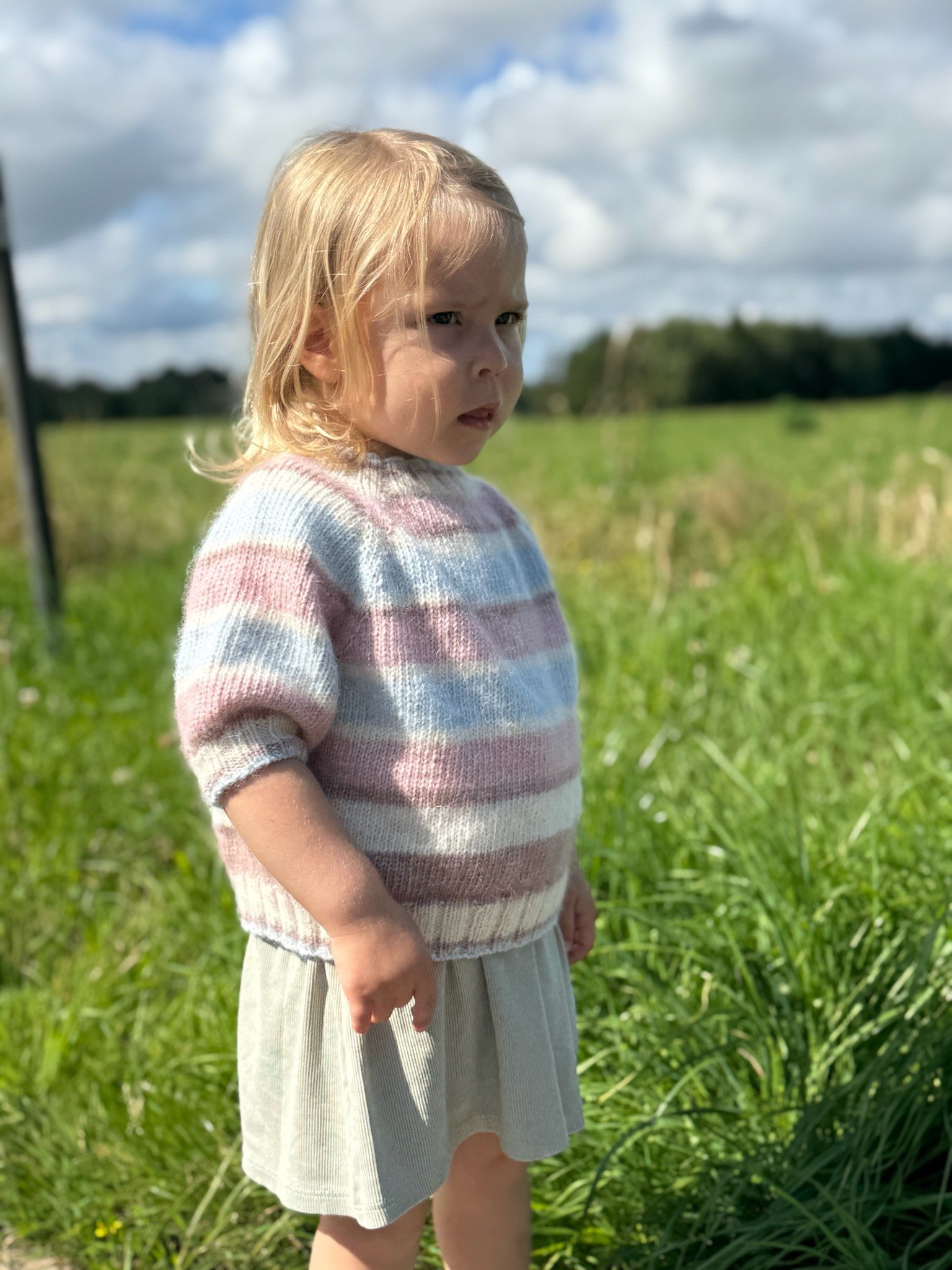 KIT TIL "Børnesweater Soft Glow"
