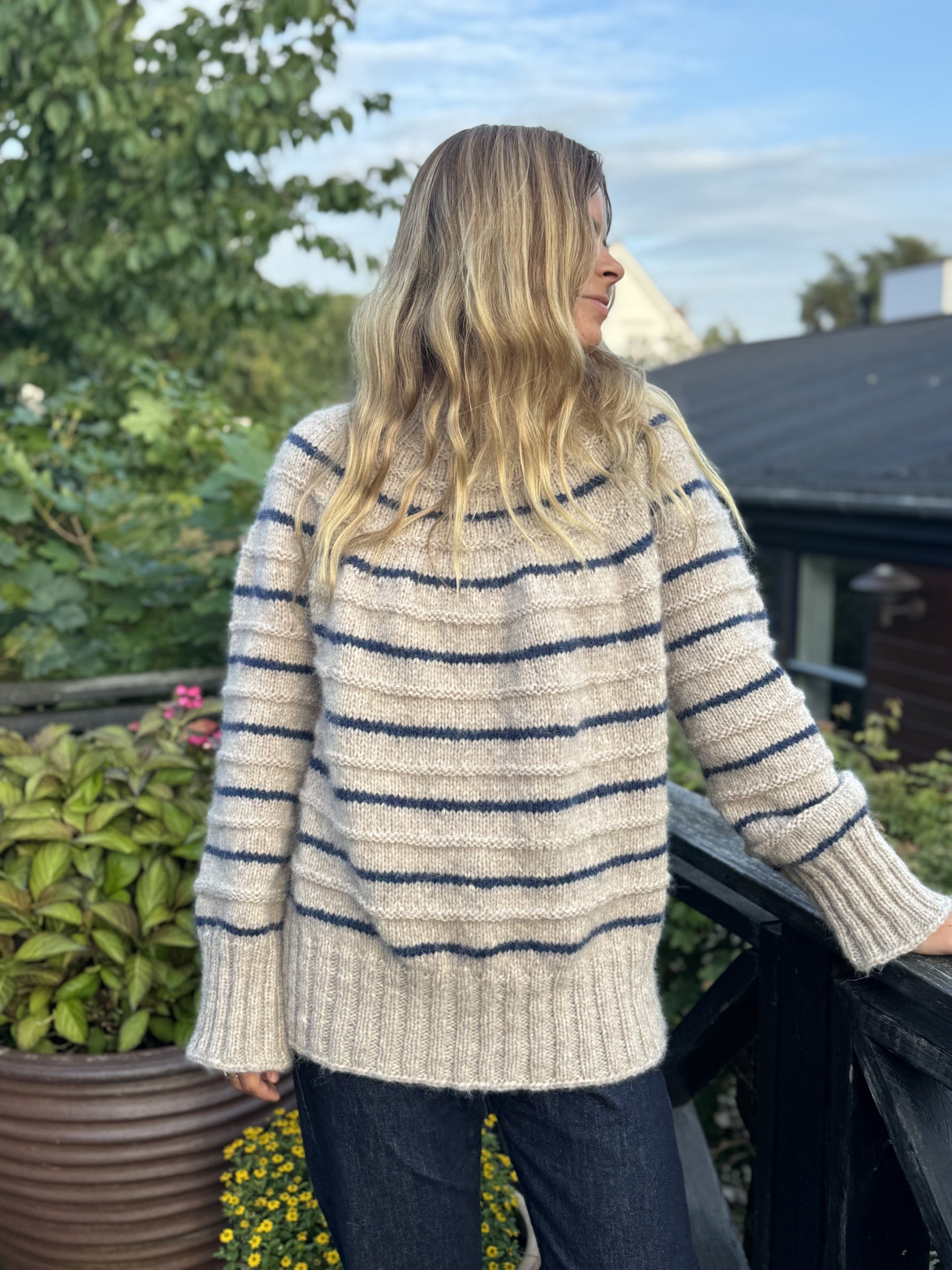 KIT FOR "BEGINNER SWEATER A"