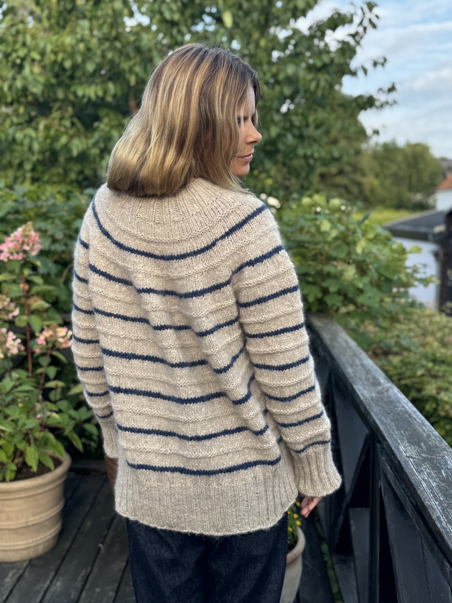 KIT FOR "BEGINNER SWEATER A"