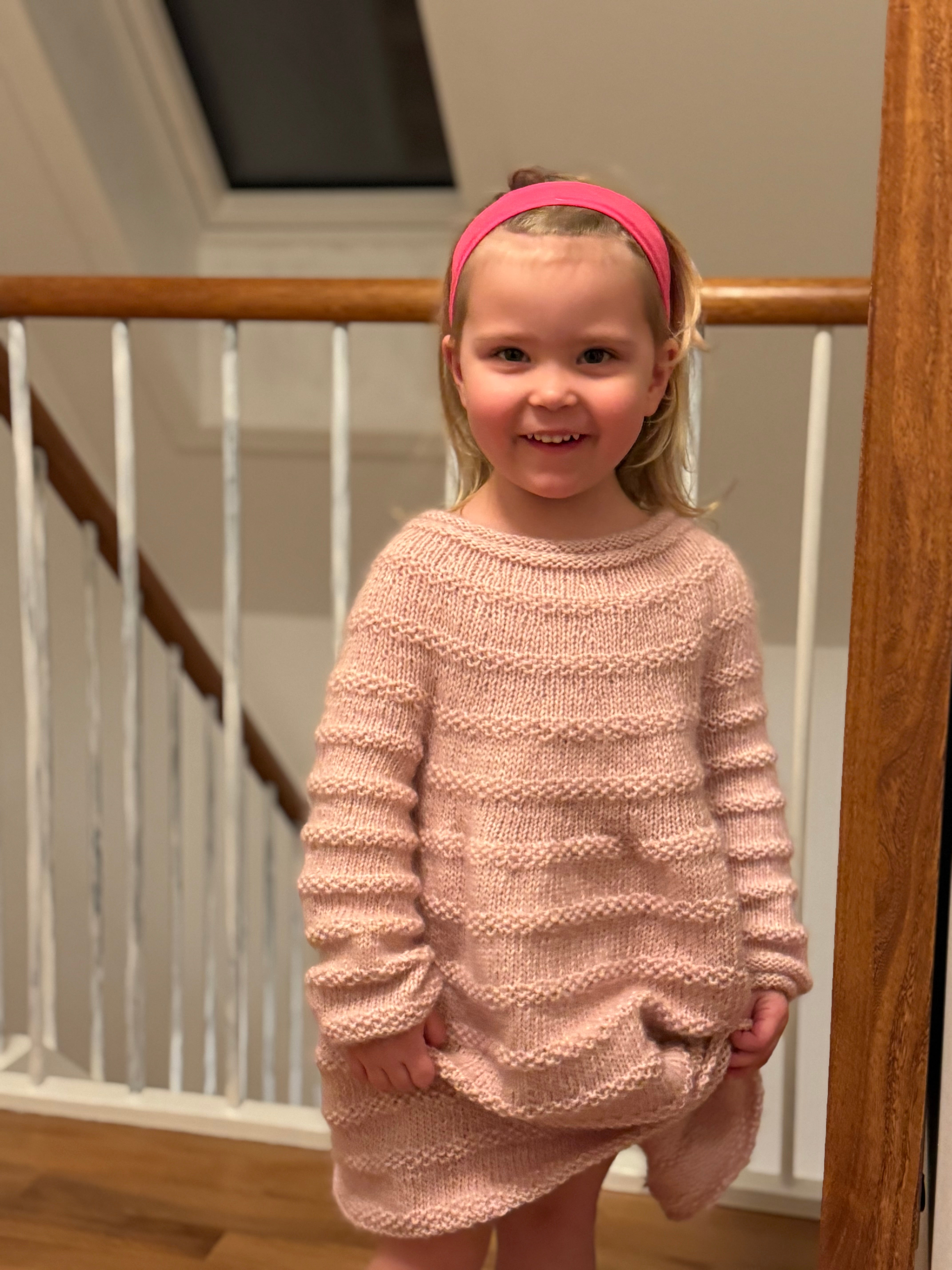 KIT TIL "BØRNEKJOLE VIOLA"