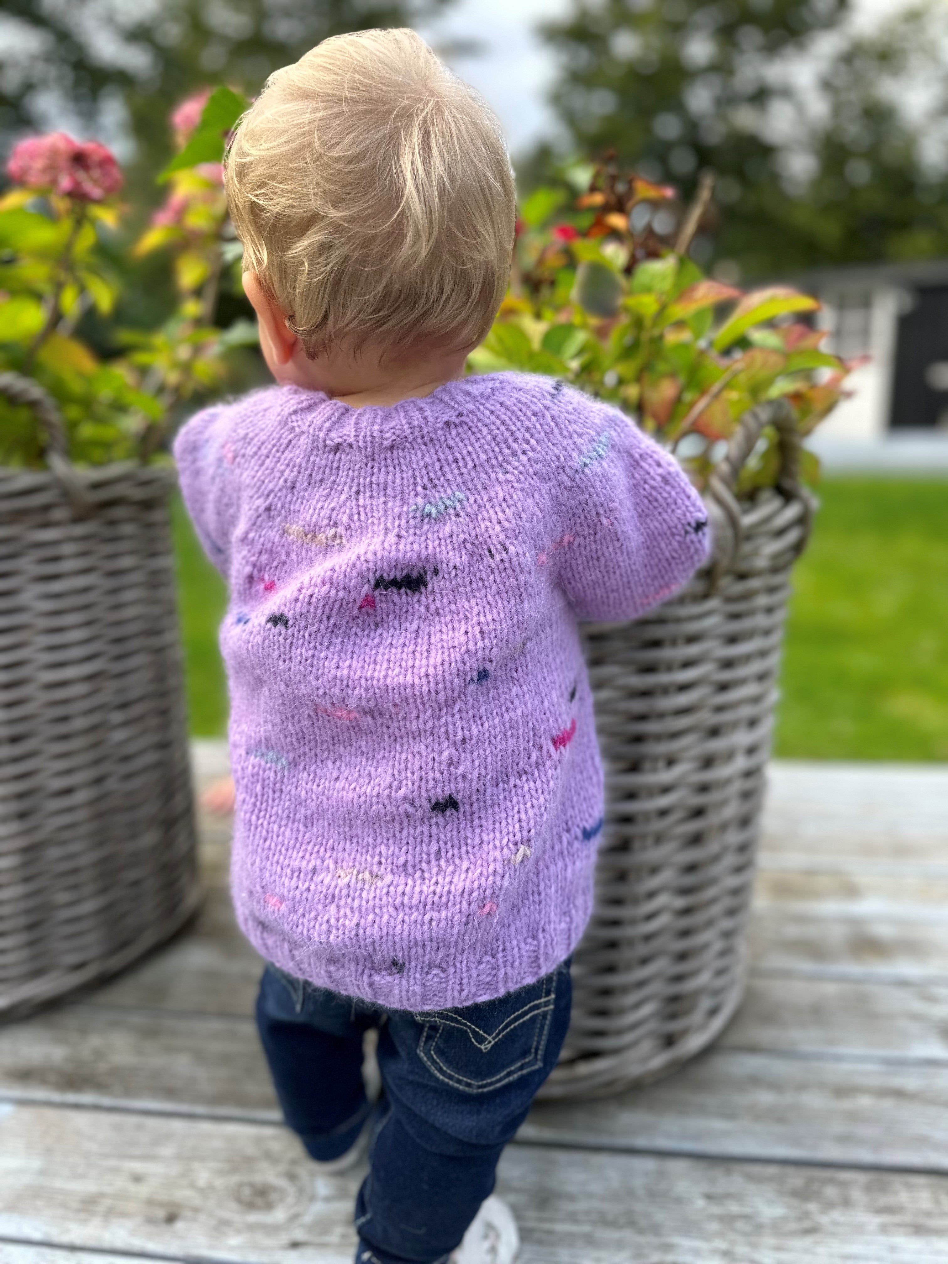 KIT TIL "HIST OG PIST BØRNESWEATER"