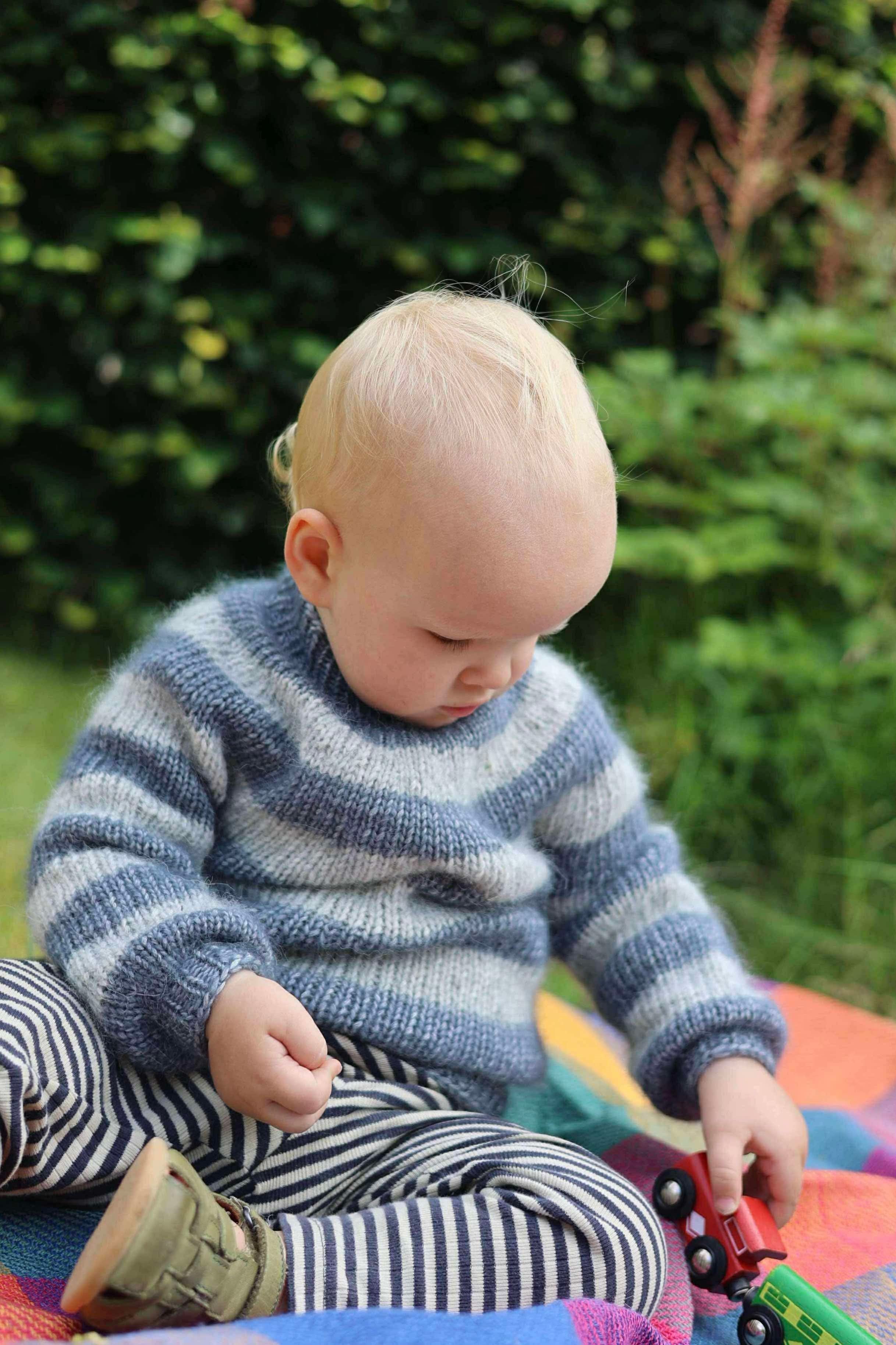 KIT TIL "BØRNESWEATER HOLGI STRIBER"