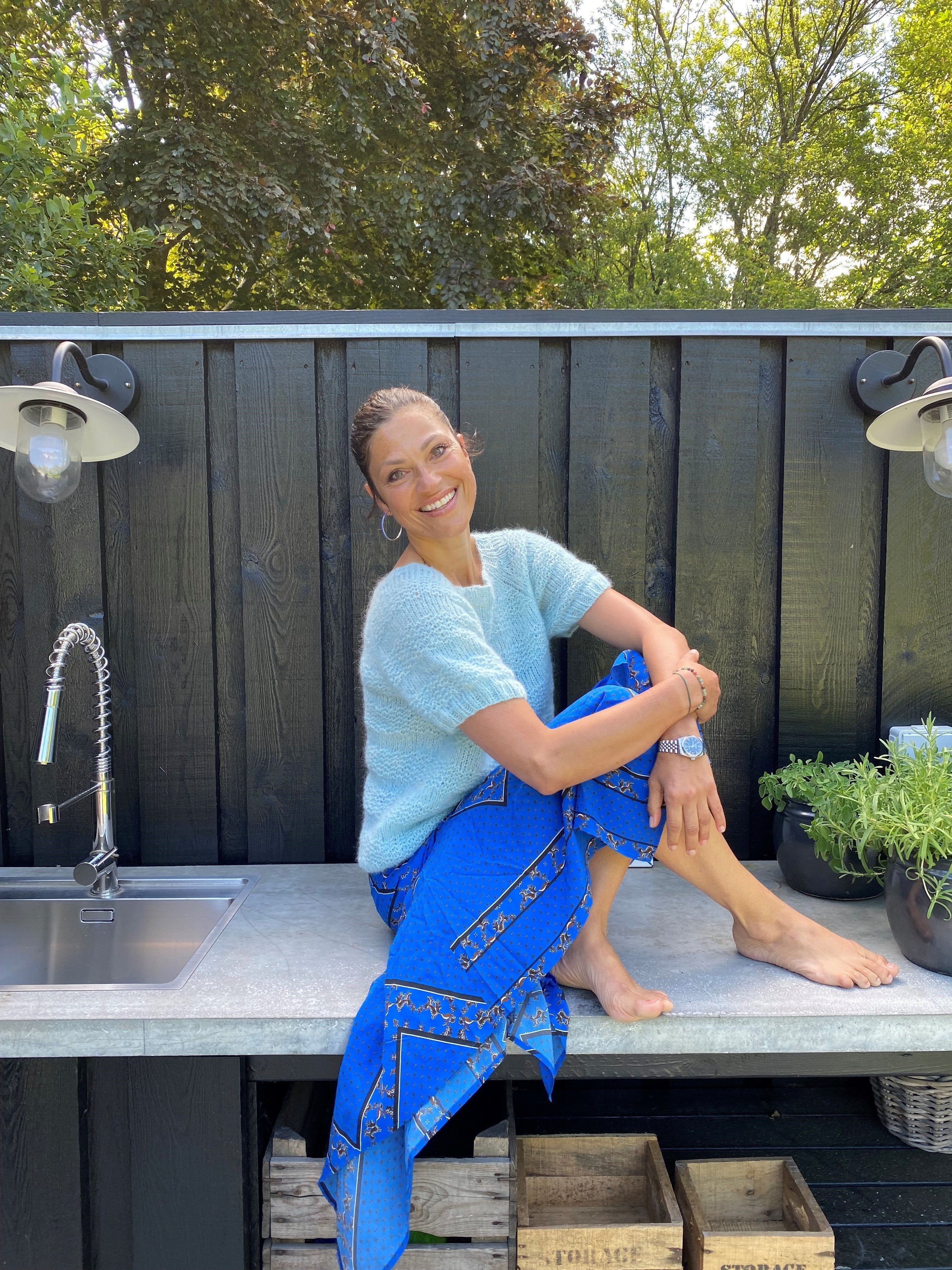 SWEATER F MED RAGLAN - NORSK