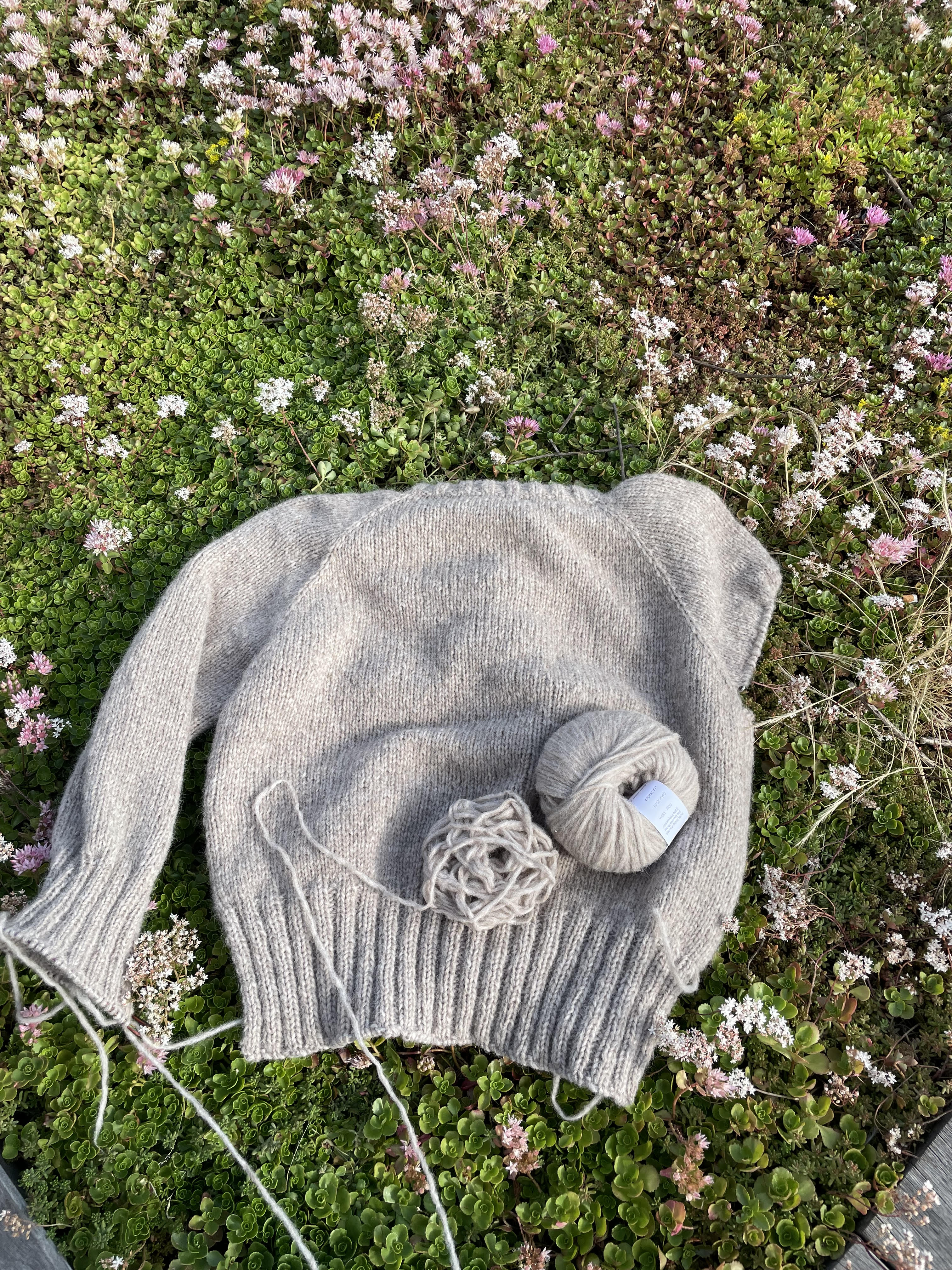 KIT TIL "REBEKKA SWEATER"