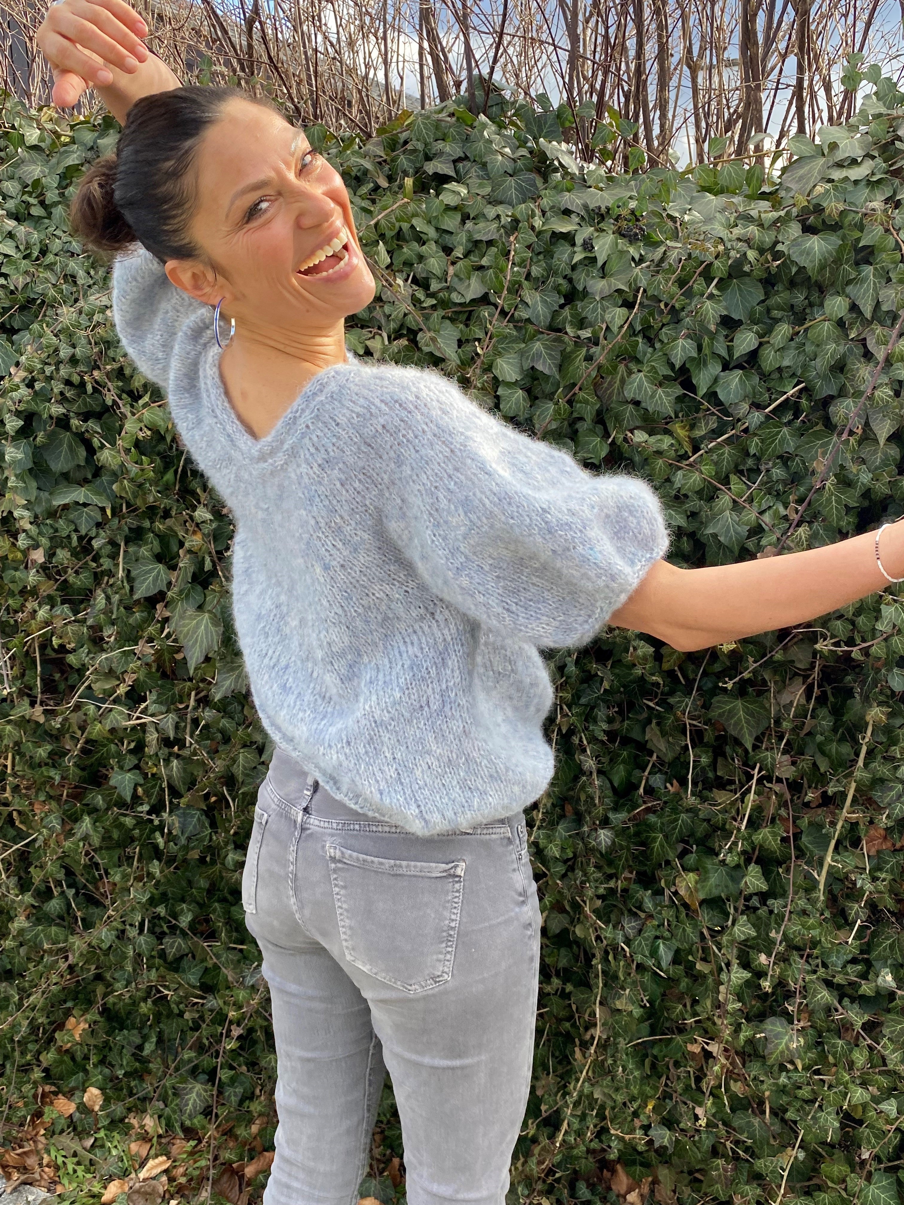 KIT FOR "BEGINNER SWEATER B"